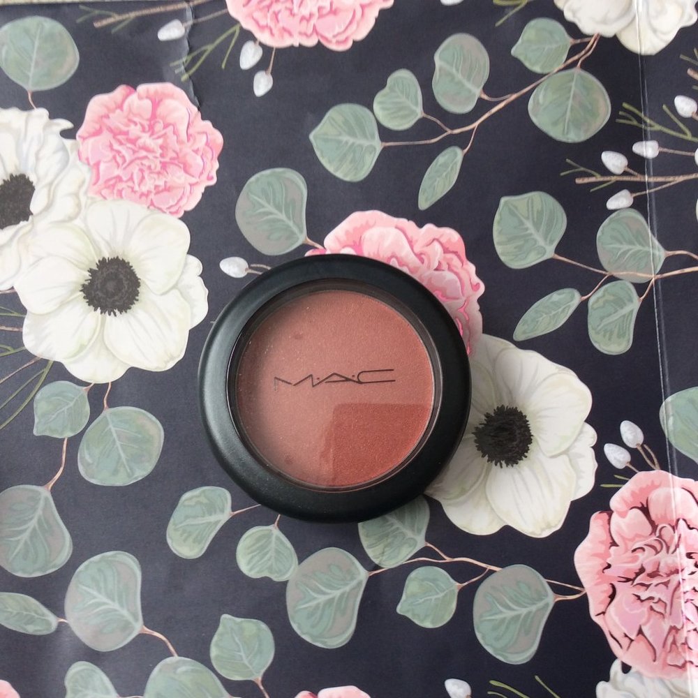 MAC Ambering Rose Blush